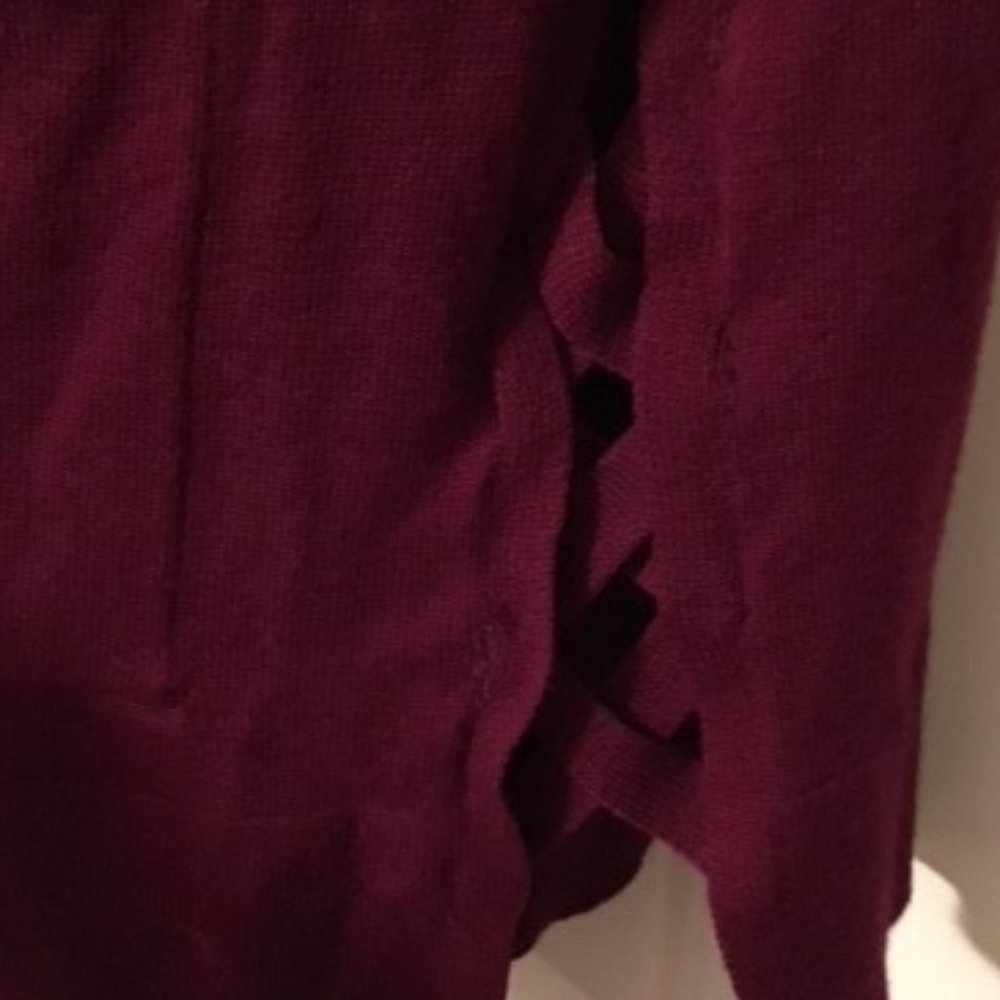 Sweater - Picture 2 of 5